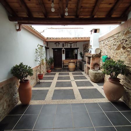 Casa Rural La Carriona Segura de Leon Bagian luar foto